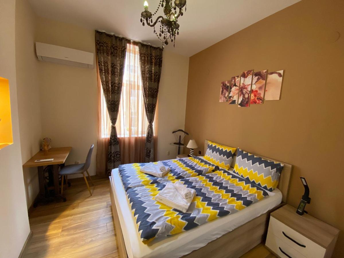 Cozy Apartment In Downtown Sofia - Tsar Samuil Street Exteriér fotografie